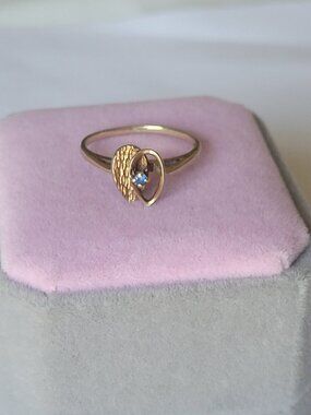 Vintage Blue Spinel Stone Gold Ring 10k